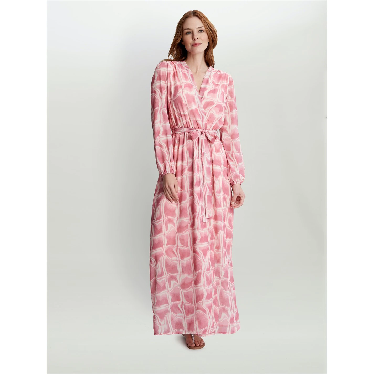 Gina Bacconi QUEENIE PRINT GEORGETTE DRESS WITH LONGSLEEVES & SELF BELT 3 Gina Bacconi QUEENIE PRINT GEORGETTE DRESS WITH LONGSLEEVES & SELF BELT - Image 3
