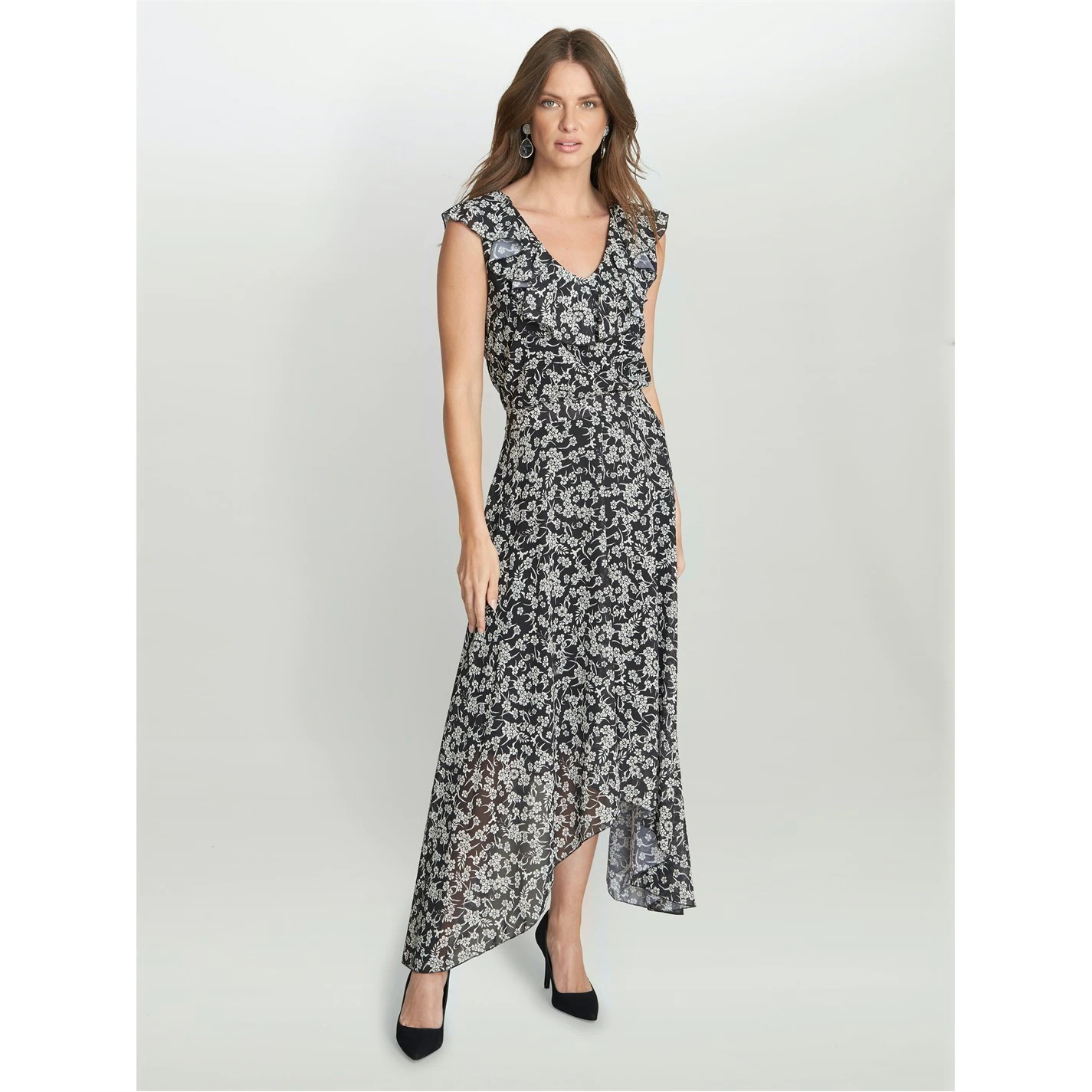 Gina Bacconi Dorina V Neck Hankerchief Dress 1 Gina Bacconi Dorina V Neck Hankerchief Dress