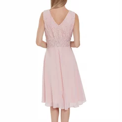 Gina Bacconi Gracie Metallic Corded Lace Dress 7 Gina Bacconi Gracie Metallic Corded Lace Dress -Gina Bacconi Sales ag294701 xxl a2